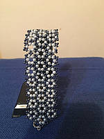 Жіночий браслет із бісеру та намистин