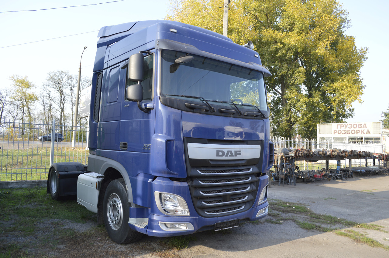Кабіна DAF XF 106