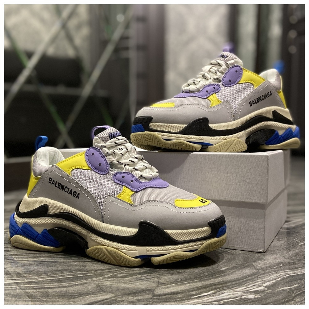 Жіночі кросівки Balenciaga Triple S Grey Yellow, кросівки баленсіага тріпл з кросівки Balenciaga Triple S, фото 1