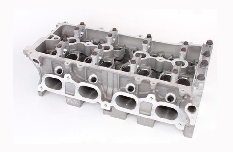 Головка блоку циліндрів (Geely Emgrand X7 (Джилі Емгранд Х7)) 1016050975