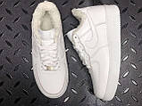 Зимові шкіряні чоловічі/жіночі кросівки з хутром Nike Air Force "Білі" р.36-45, фото 5