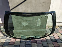 Б/у стекло крышки багажника для Nissan Micra K12 , 2002-2010