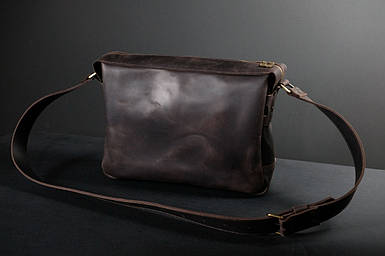 Чоловіча сумка Аарон з натуральної шкіри колір Шоколад