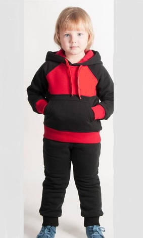 Костюм дитячий спортивний чорного кольору з червоними вставками і з капюшоном One-Point, фото 2