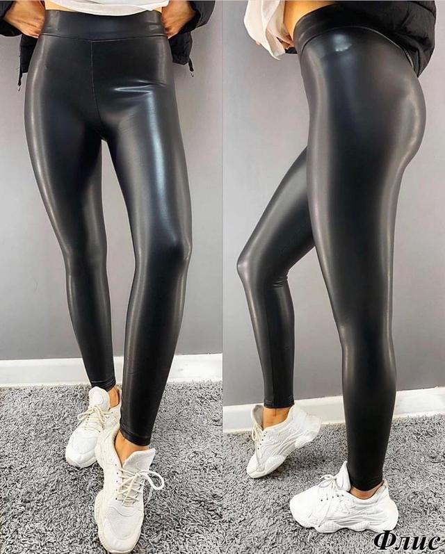 Завужені зимові штани з еко-шкіри на хутрі