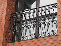 Кованые перила на балкон 1