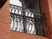 Кованые перила на балкон 5