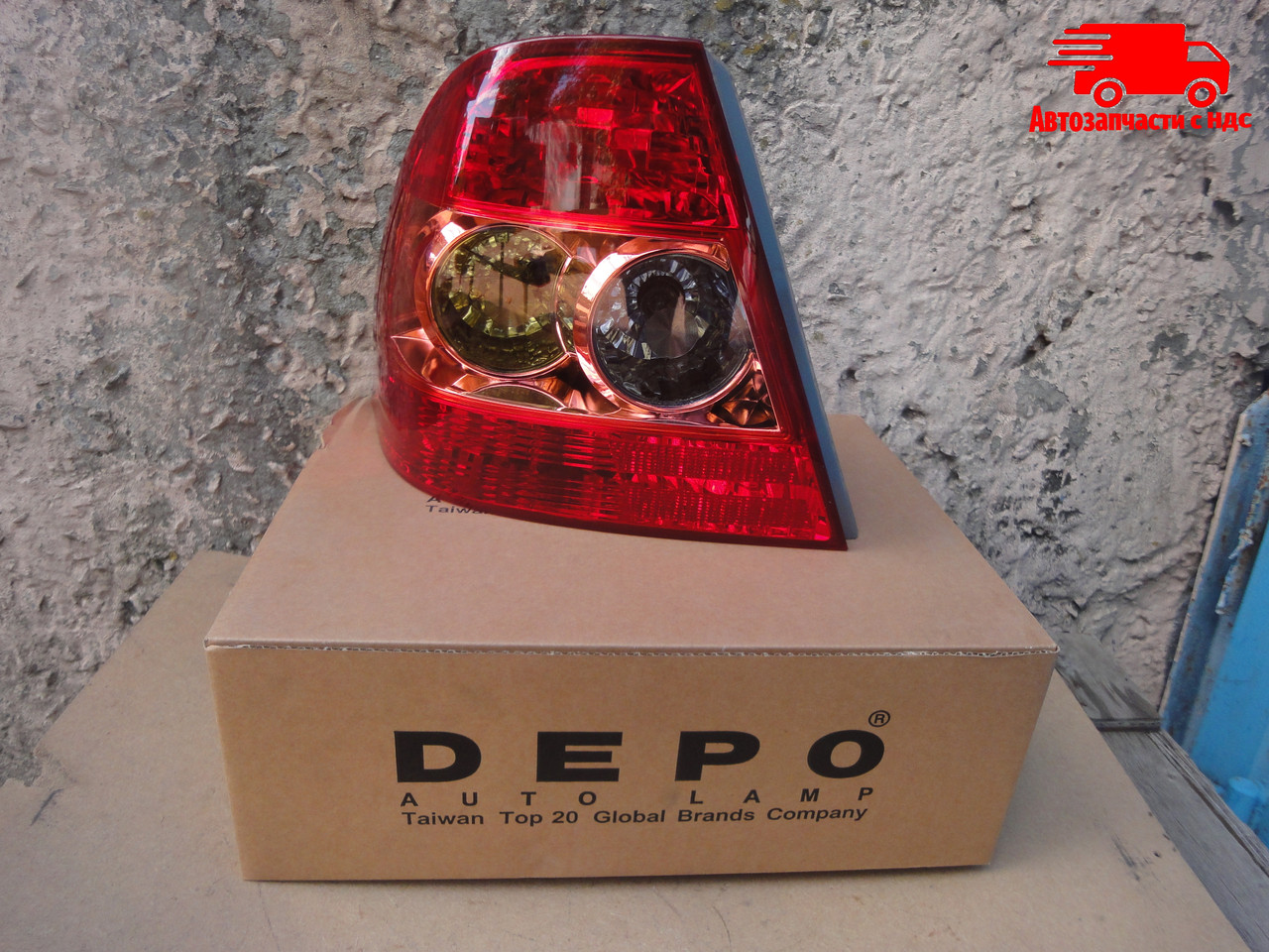 Ліхтар задній лівий зовнішній TOYOTA COROLLA 212-19K5L-LD-AE, фото 1