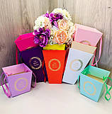 Картонні пакети і коробки для квітів та подарунків