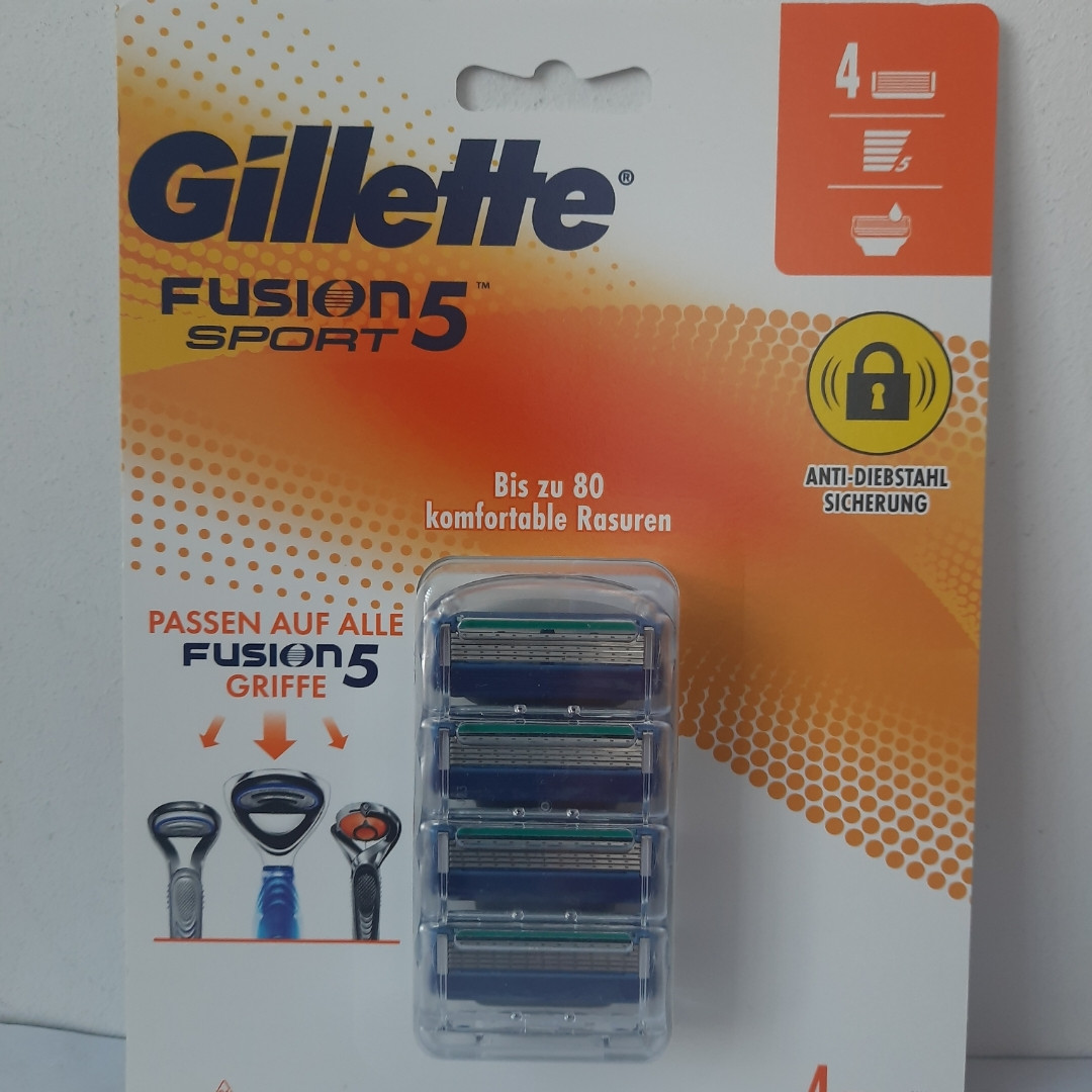 Кассеты для бритья мужские New! Gillette Fusion 5 Sport 4 шт. ( Картриджи,лезвия Жиллет фьюжин 5 спорт) - фото 1 - id-p1284222265