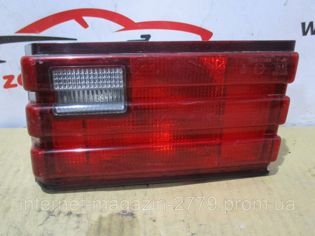 Ліхтар задній правий внутрішній, хетчбек (уцінка) MB831404, MB597536 (74078114) Galant 88-92r Mitsubishi, фото 1