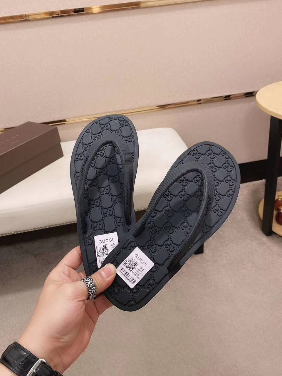 Шльопанці