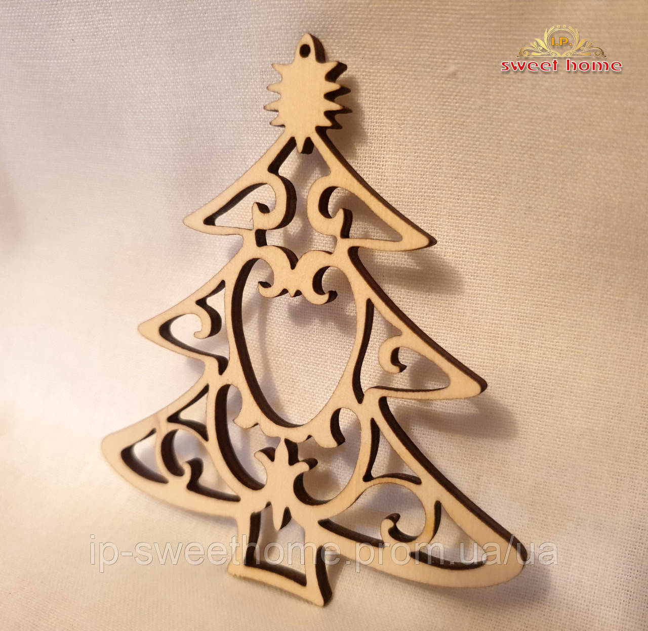 Підвіска дерев'яна ялинка