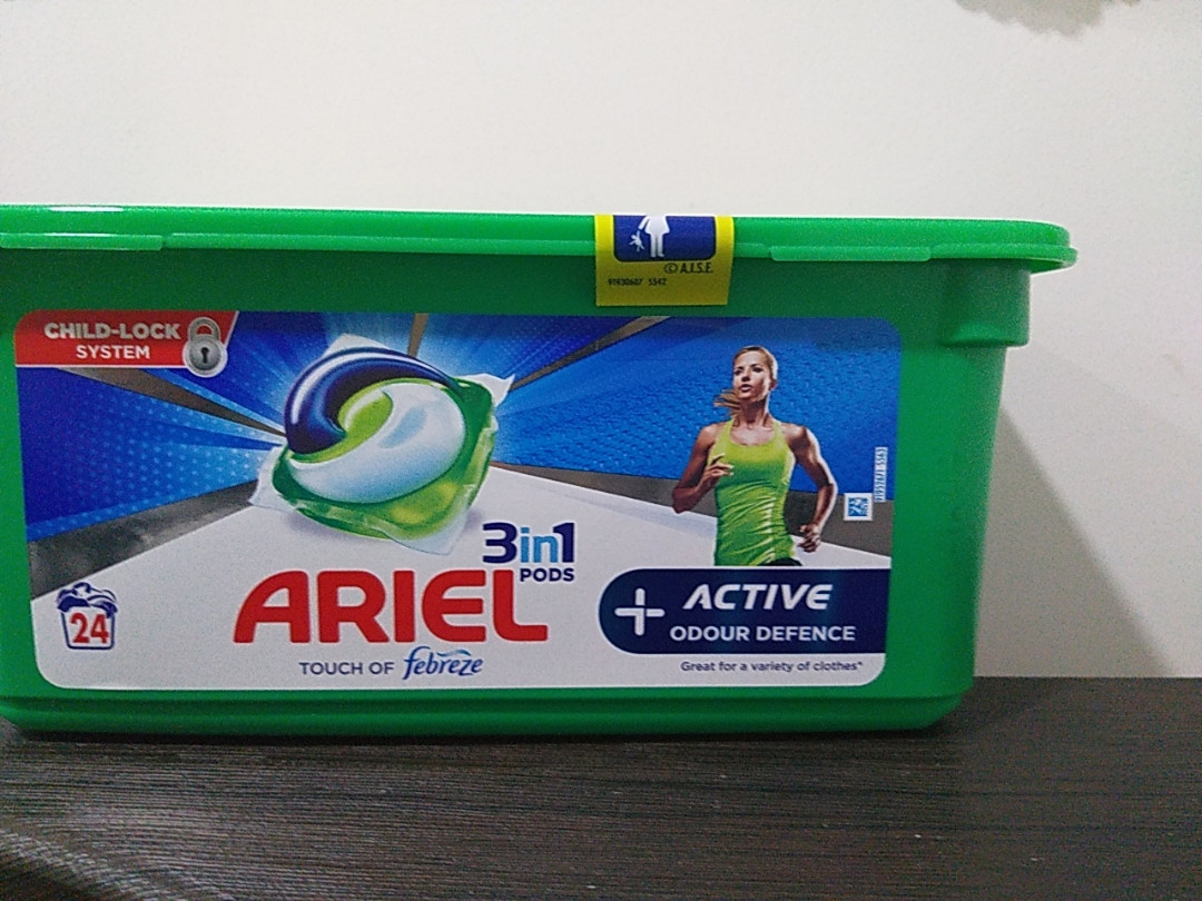 Купить Ariel капсули 3в1 24шт універсальні, цена 155 ₴ — Prom.ua (ID ...