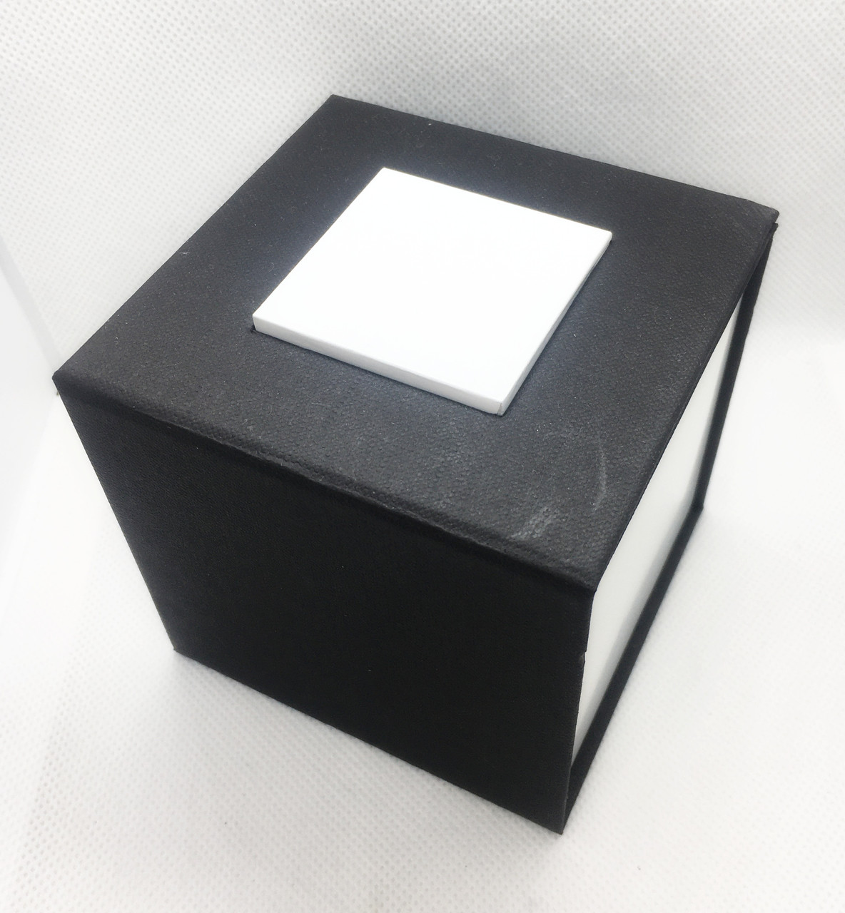 Чорно-біла подарункова коробка для годинників велика, футляр, шкатулка ( код: IBW525BO )
