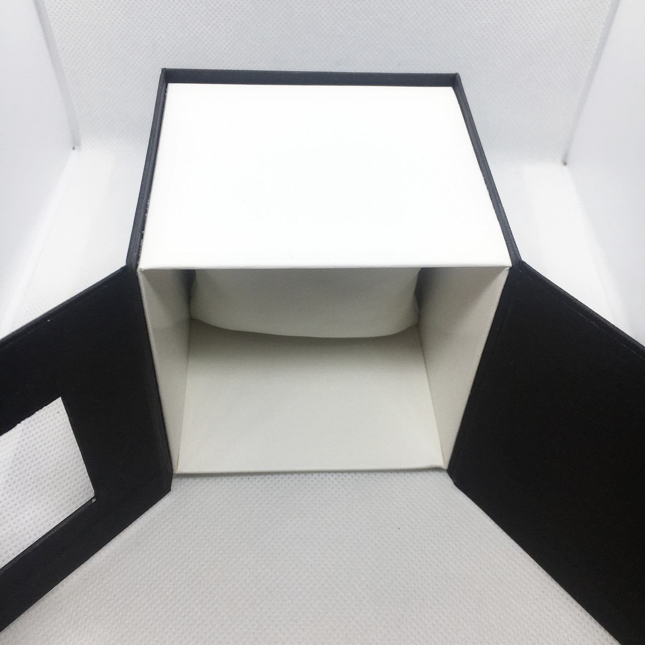 Чёрно-белая подарочная коробка для часов большая, футляр, шкатулка ( код: IBW525BO ) - фото 5 - id-p1285018202