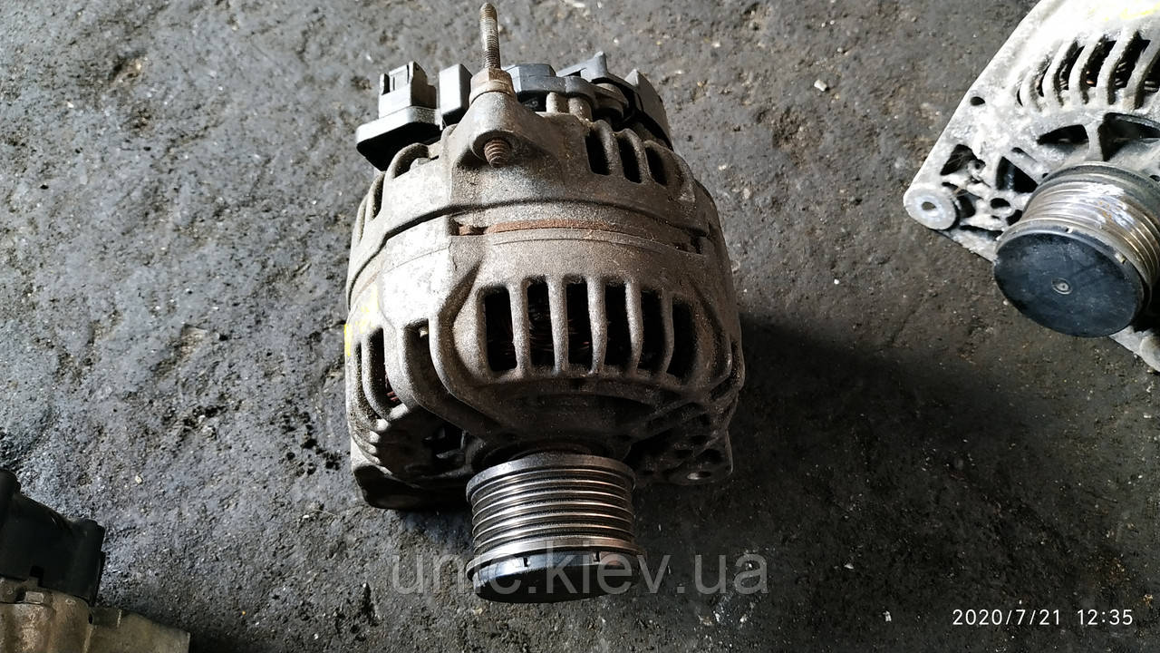 Генератор 120А 1,5 dci Рено Кенго 2, Меган, Кліо, Лагуна, Сценік б/в (8200390675, 8200360480,7701476812)