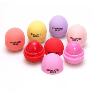 Гігієнічні помади і бальзами для губ