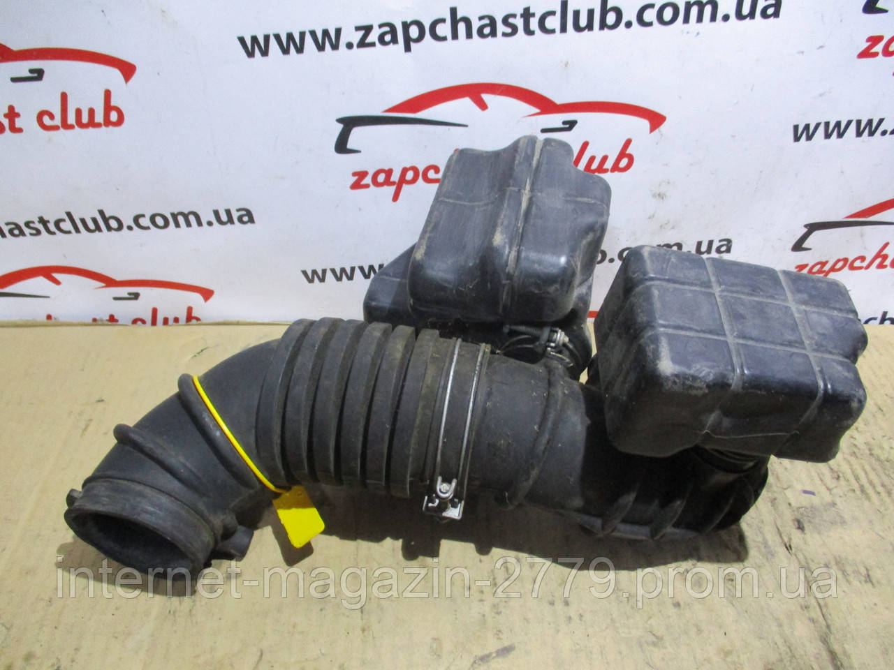 Патрубок / гофра повітряного фільтра MD164133 з резонаторами MD164823, MD162609 34738134 Sigma Mitsubishi, фото 1