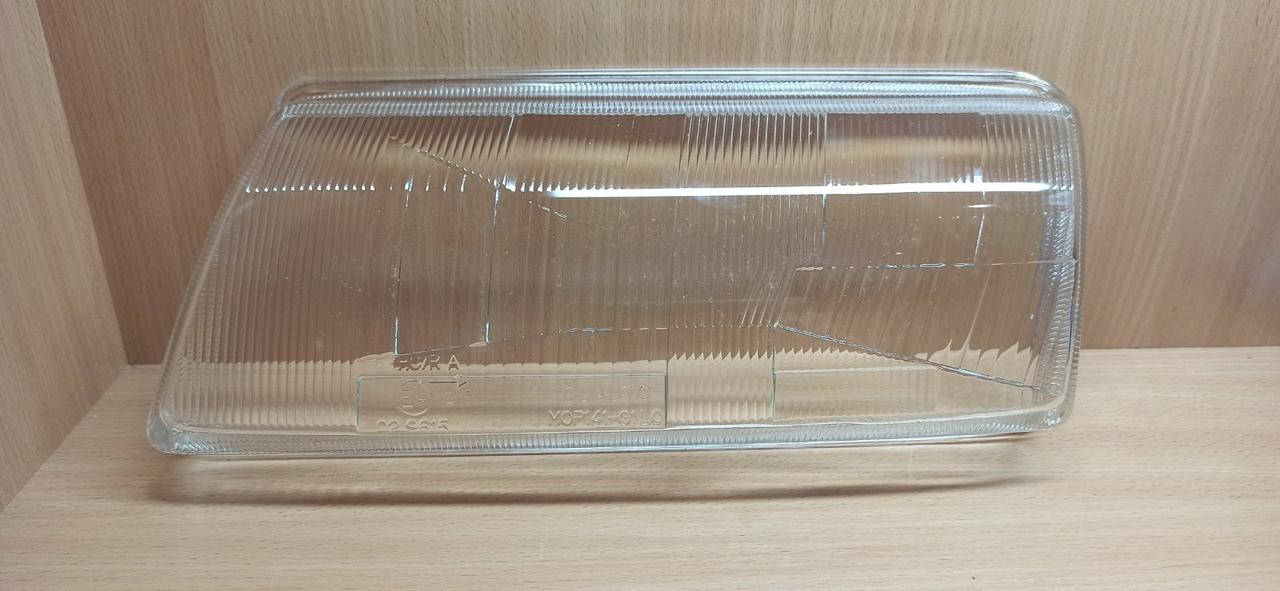 

Стекло фары левое OPEL VECTRA A 92-95 POLCAR