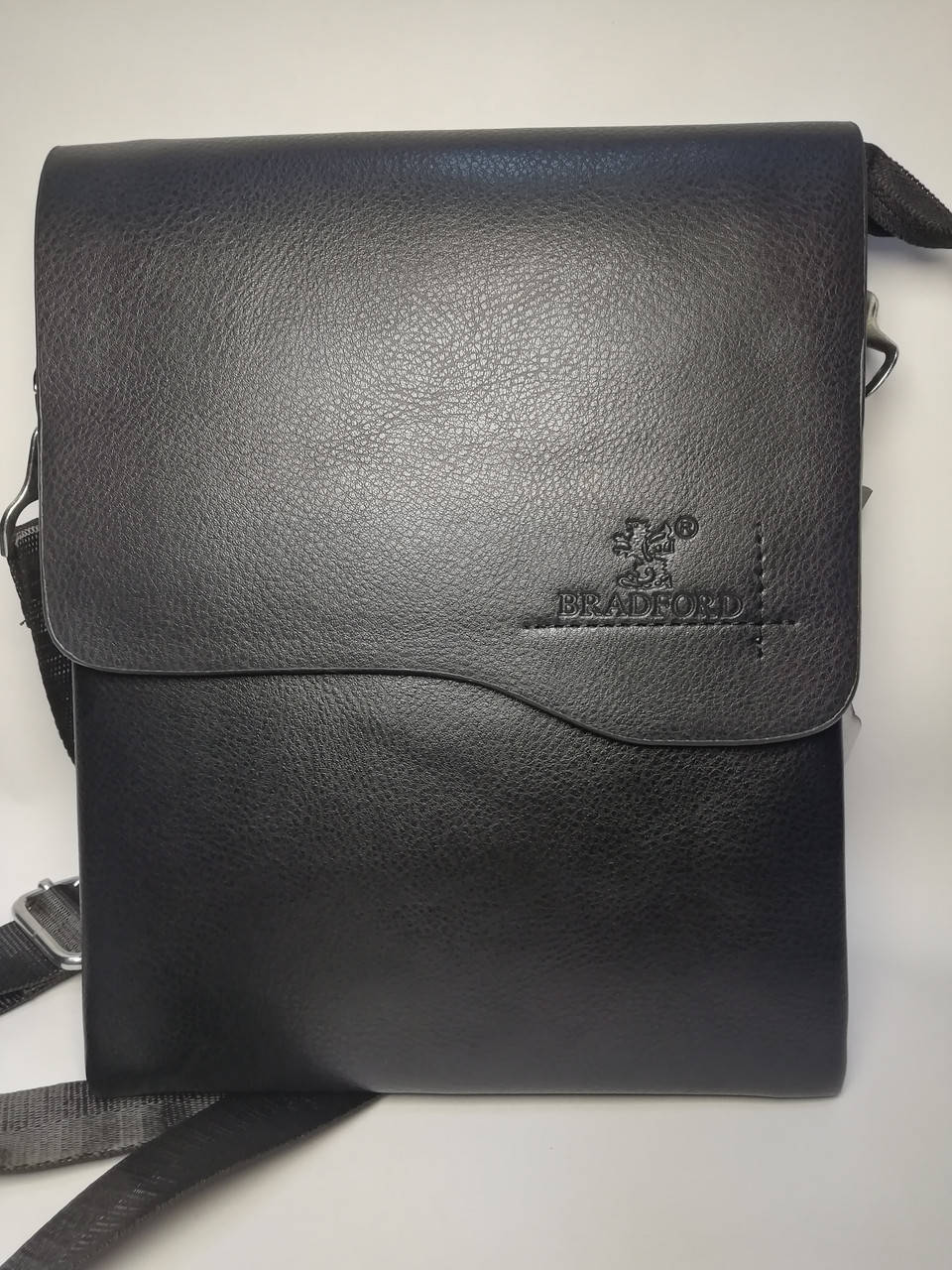 

Барсетка планшет чоловіча BRADFORD 9908, Черный