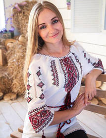 Український етнічний одяг жіночий