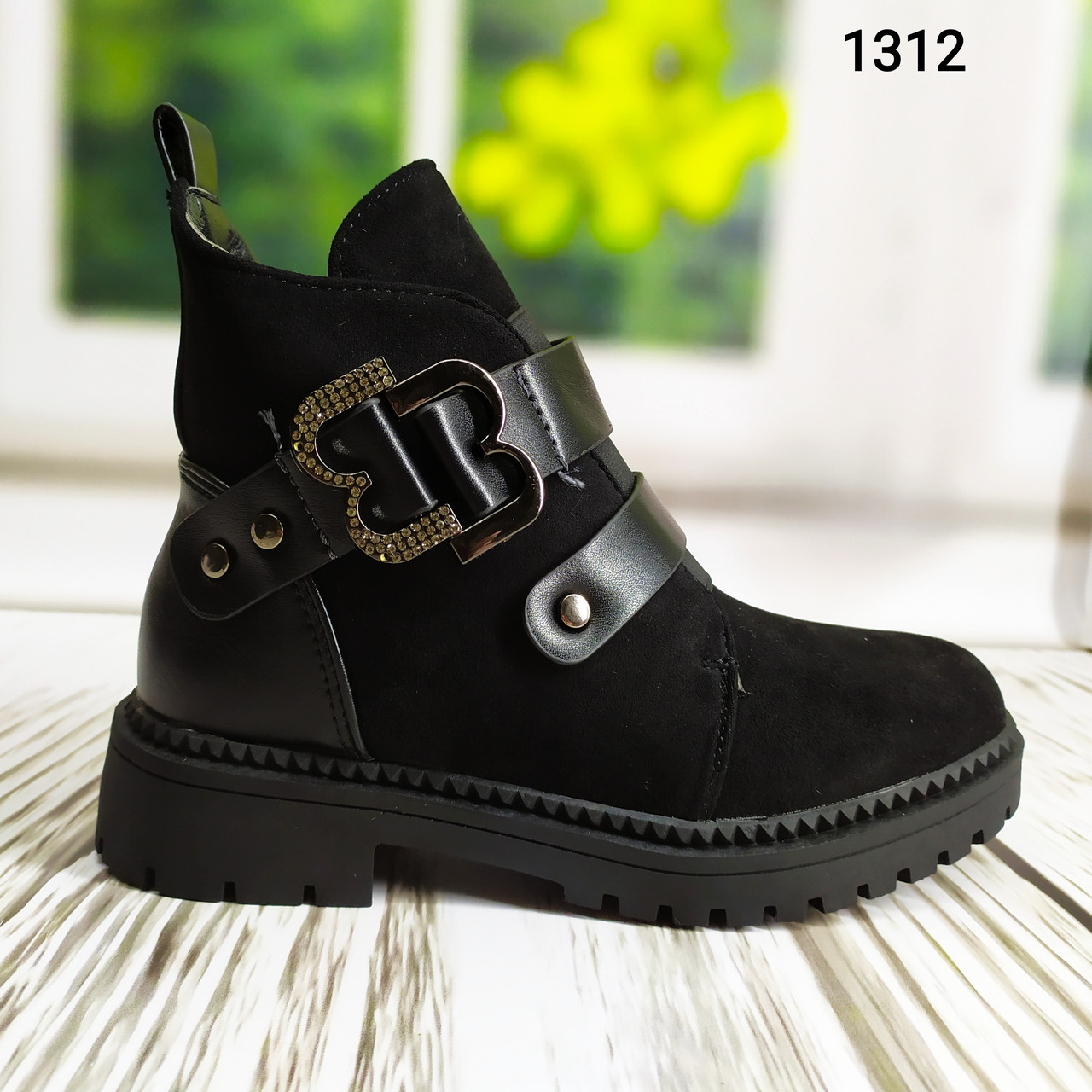 Купить Стильные зимние замшевые ботинки для девочки 32-37 р, цена 1180 ₴ —  Prom.ua (ID#1285467148)