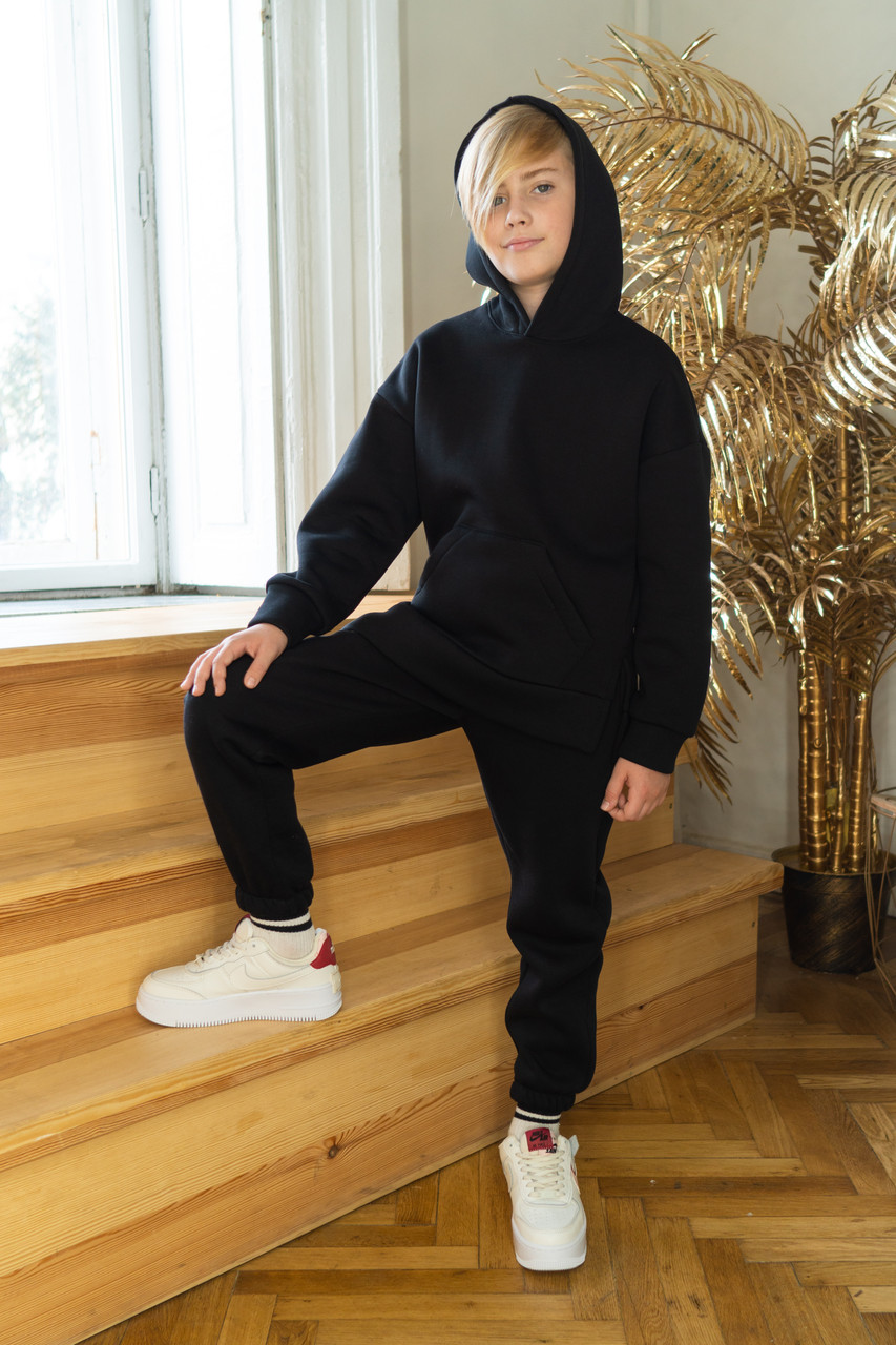 Костюм для хлопчика зимовий чорного кольору теплий дитячий костюм двійка з капюшоном вік 6-10 років