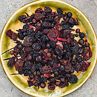 Витаминный коктейль фруктовый чай с лесными ягодами изюм каркаде 50 грамм
