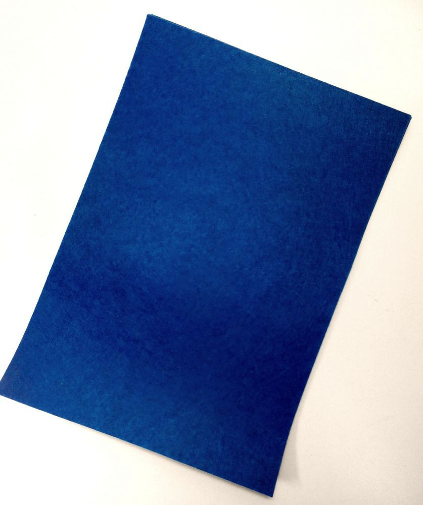 Фетр 1 мм, колір синій, насичений.