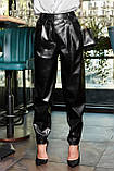 ✔️ Модні шкіряні штани банани з завищеною талією 42-48 розміру чорні і мокко, фото 5