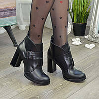 Ботинки демисезонные женские на устойчивом каблуке, натуральная черная кожа. 39 размер