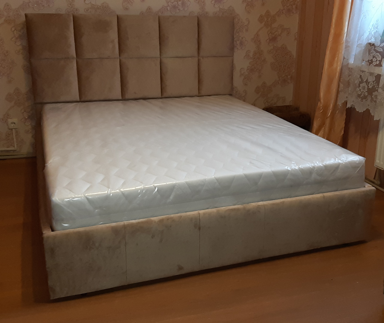 Ліжко Модерн в м'якій оббивці, фото 1