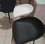 Полубарный стілець В-06 білий пластик + метал від Vetro Mebel, фото 3