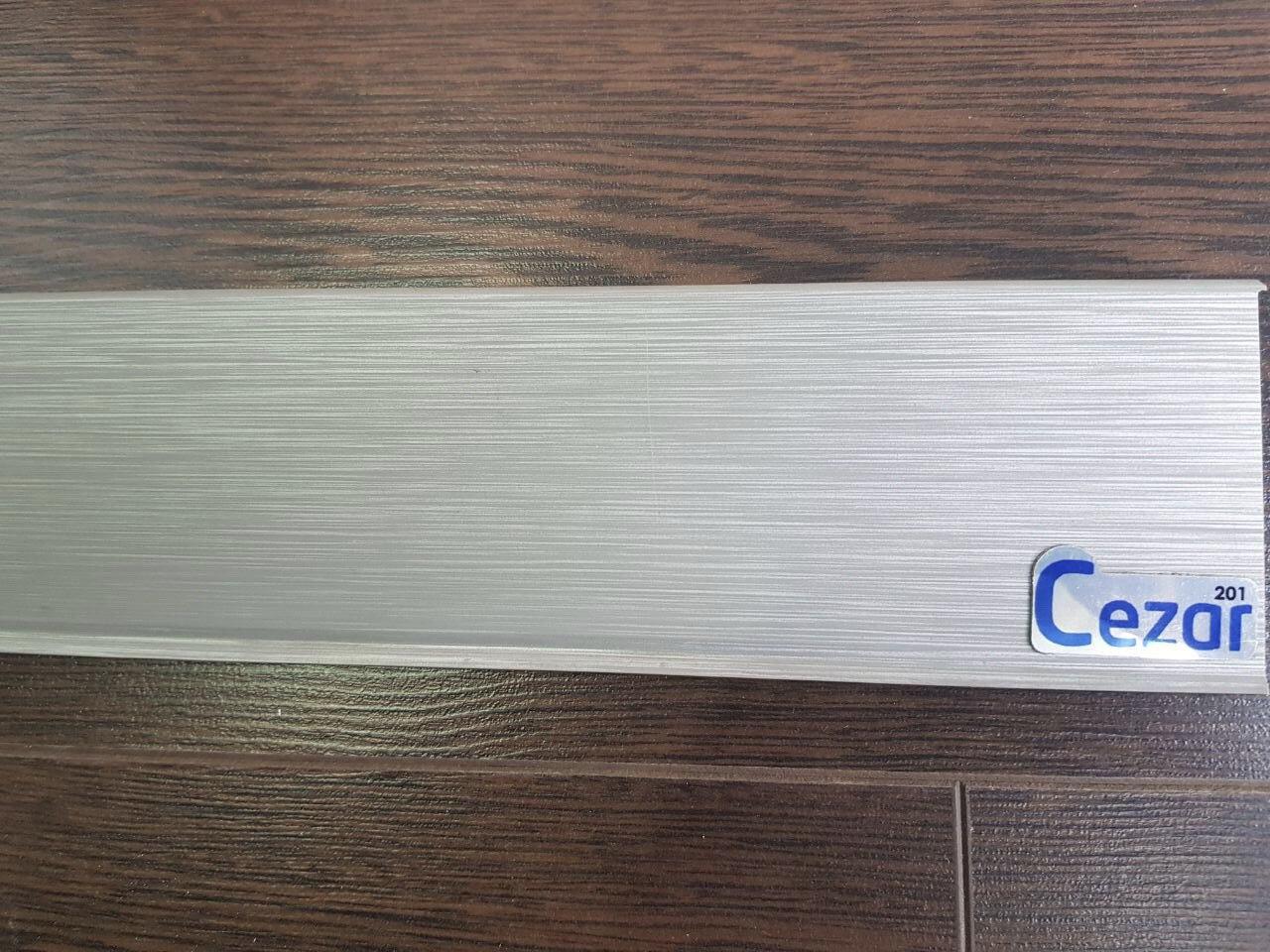Плінтус підлоговий Цезар Cezar Hi-line Prestige 201 срібло