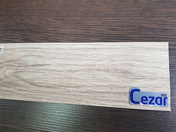 Плінтус підлоговий Цезар Cezar Hi-line Prestige 232 Дуб Хокайдо