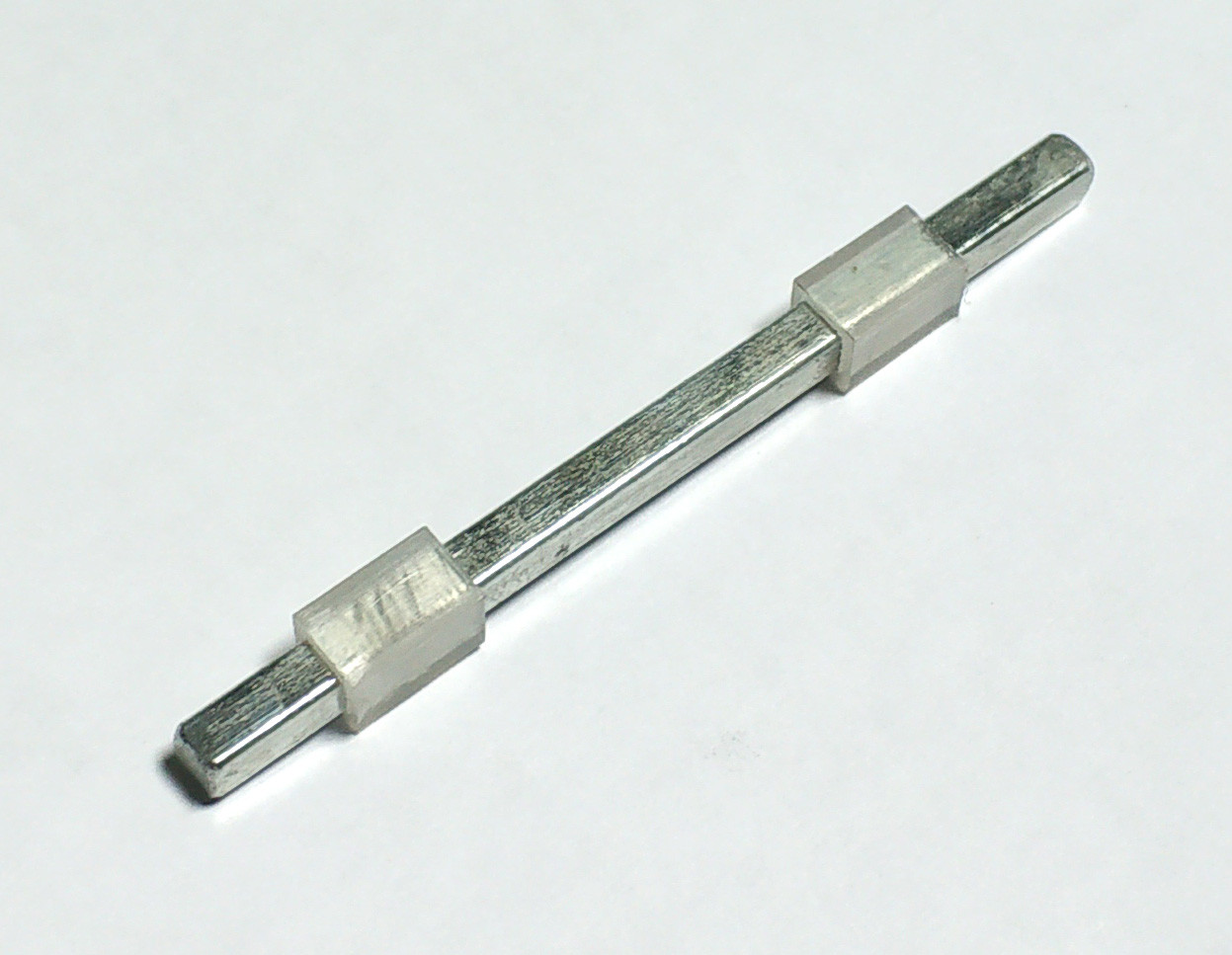 Купити Перехідник адаптер 6-4мм для дверного замка LOB 72*50, ціна 20 ...