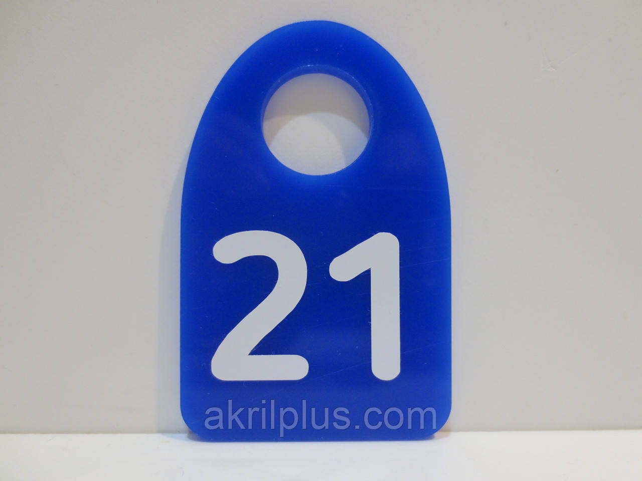 Номерки сині 45*70 мм для роздягалки