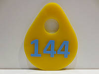 Брелки для ключей 60*45 мм желтые