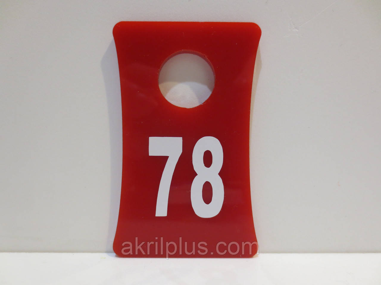 Гардеробний номер 65*40 мм червоний, фото 1