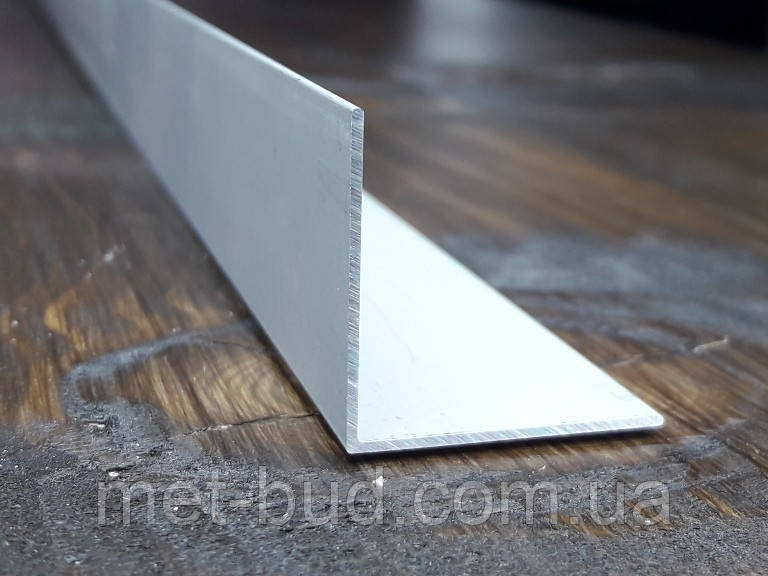 Алюминиевый уголок 25 х 25 х 2,0 мм (в наличии без покрытия и в аноде AS) - фото 5 - id-p1286994848