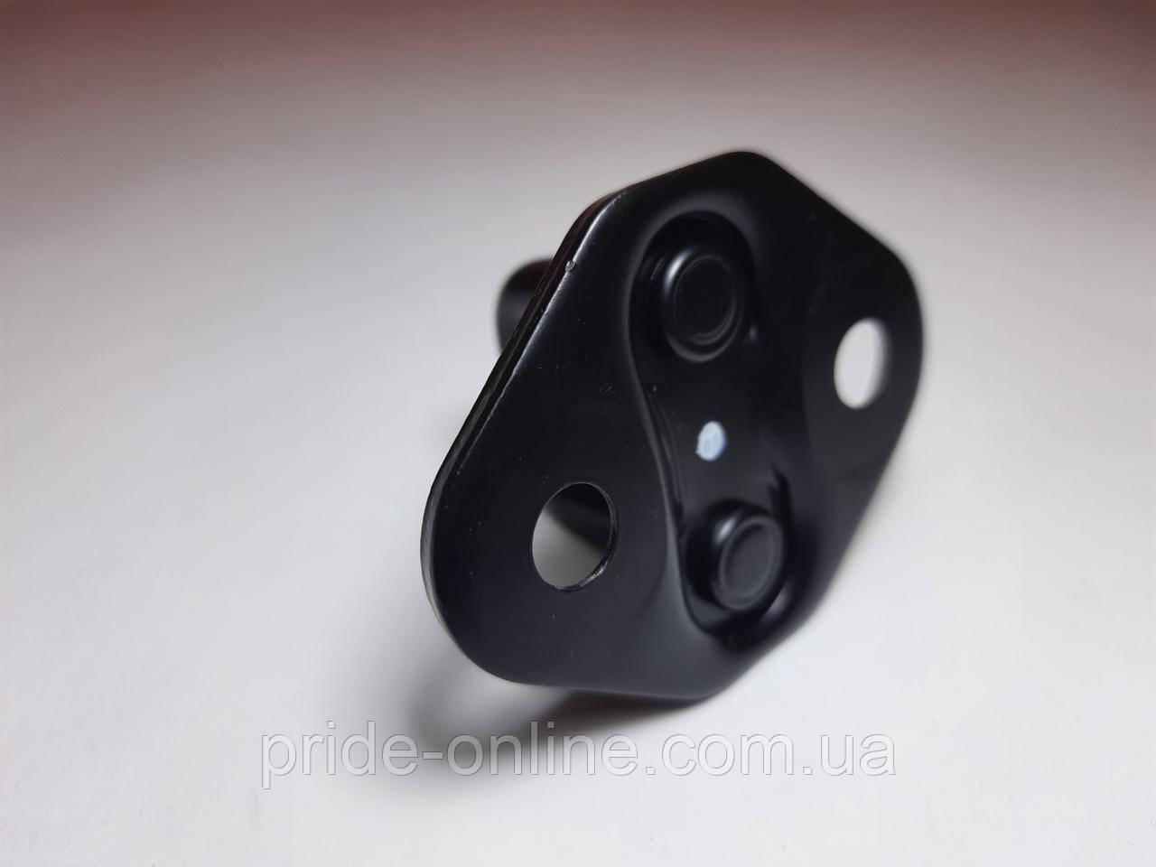 Купить Петля замка задней двери багажника (ляды) TOYOTA Land Cruiser ...