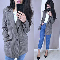 Піджак у дрібну карту на ґудзиках із кишенями