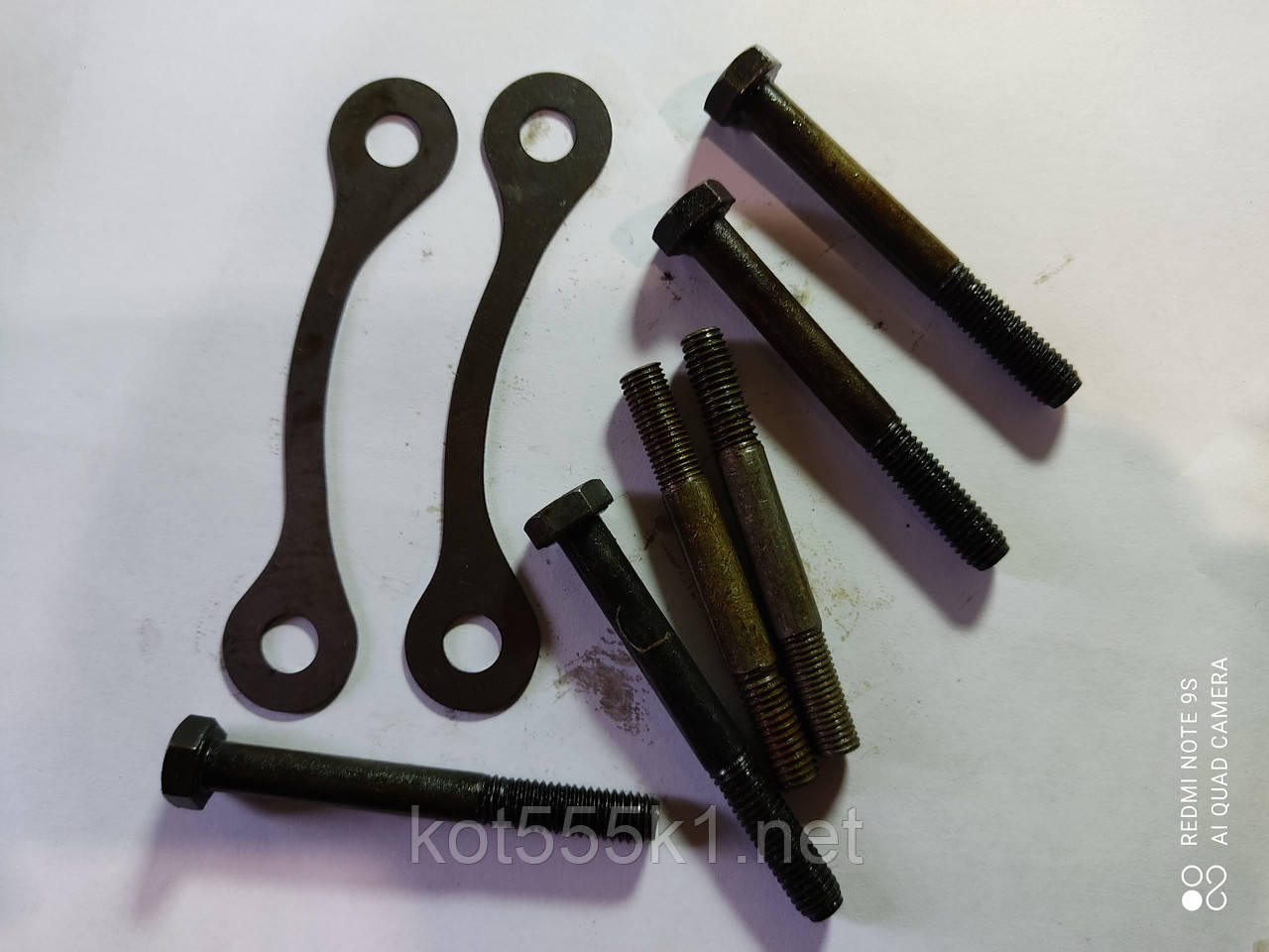 Кріплення провідного моста Дніпр-16