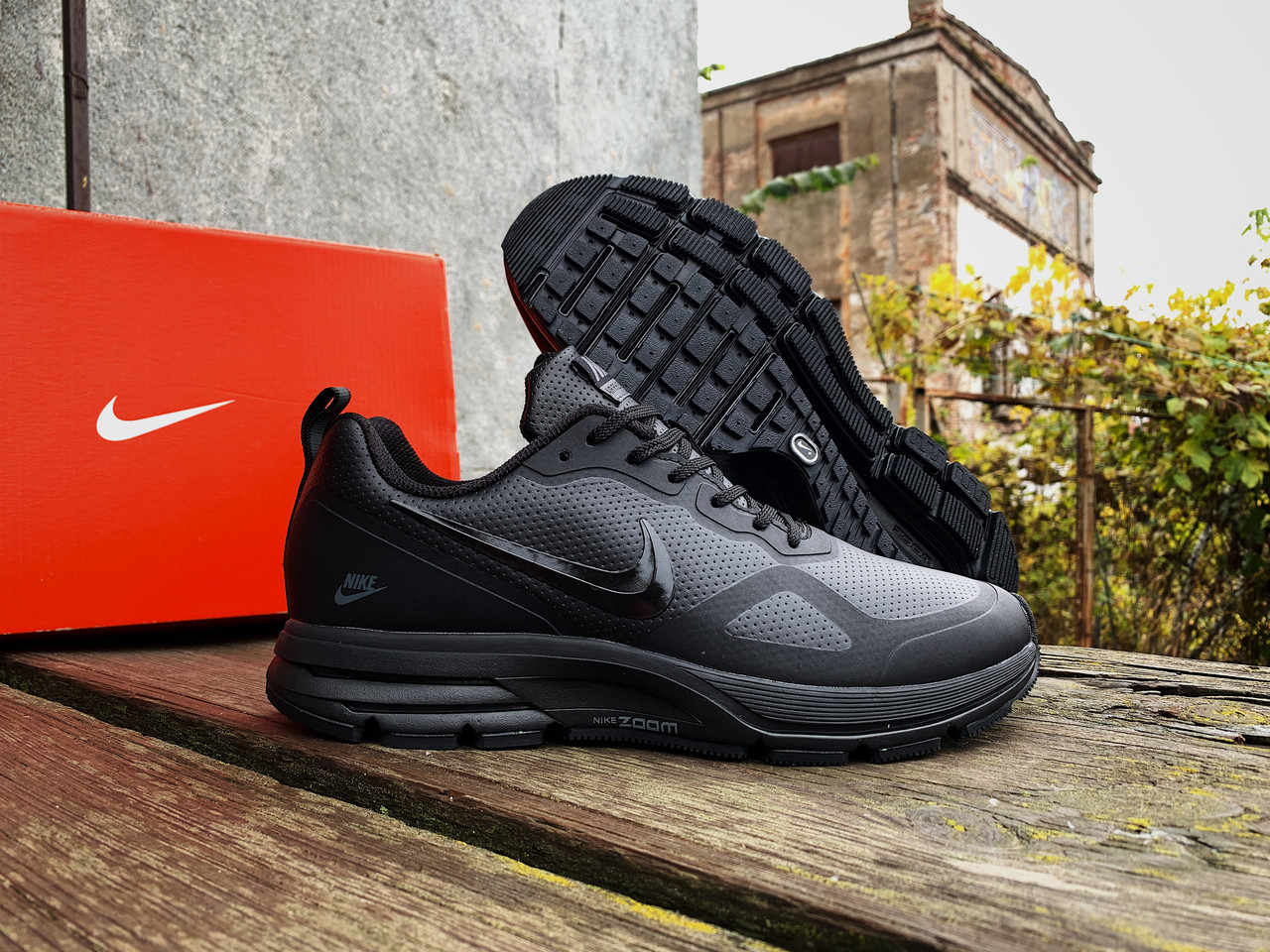 Чоловічі шкіряні кросівки Nike Zoom Air Relentless 26 MSL