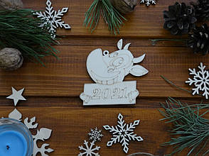 Дерев'яна ялинкова іграшка Бичок No2