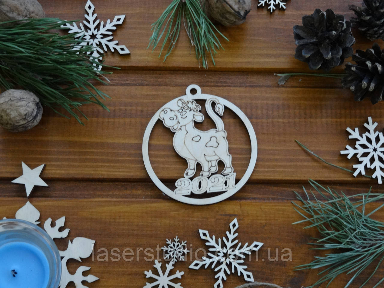 Дерев'яна ялинкова прикраса Бичок 2021 у Кругу No35, фото 1
