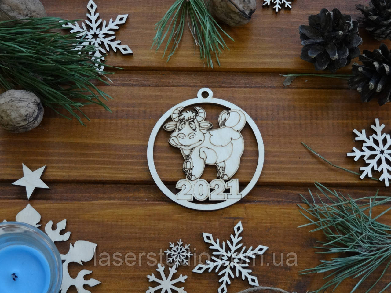 Дерев'яна ялинкова прикраса Бичок 2021 у Круг No38, фото 1