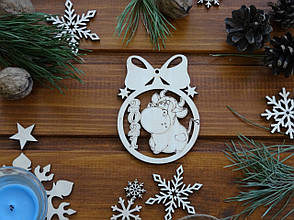 Дерев'яна ялинкова іграшка Бичок 2021 з Бантиком No47