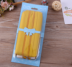 Сумочка пенал косметичка для дівчинки — жовтий із кодовим замком непромокальний 2 відділення з паролем